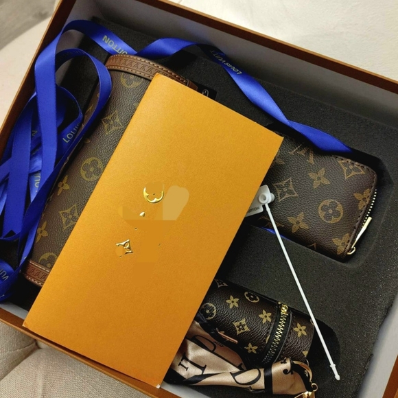 Purse gift set 4 pieces - Picture 2 of 3